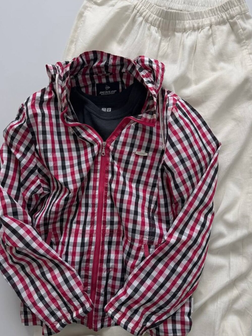Vintage Plaid Windbreaker Jacket – Red Black White Checkered Hooded Lightweight